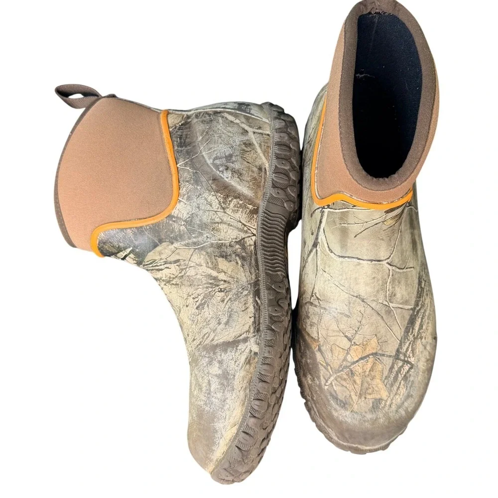 Muck Boot Company Kids Realtree Camo Waterproof Rubber Boots Size 4 Brown Orange